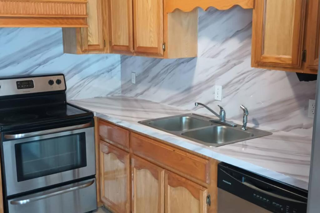 Mcallen 4Br With Pool, Shopping & More Exterior foto